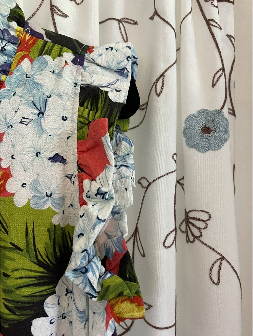 Boho Chic | S | Tropical Floral Sleeveless Dress - Picture 7 of 11